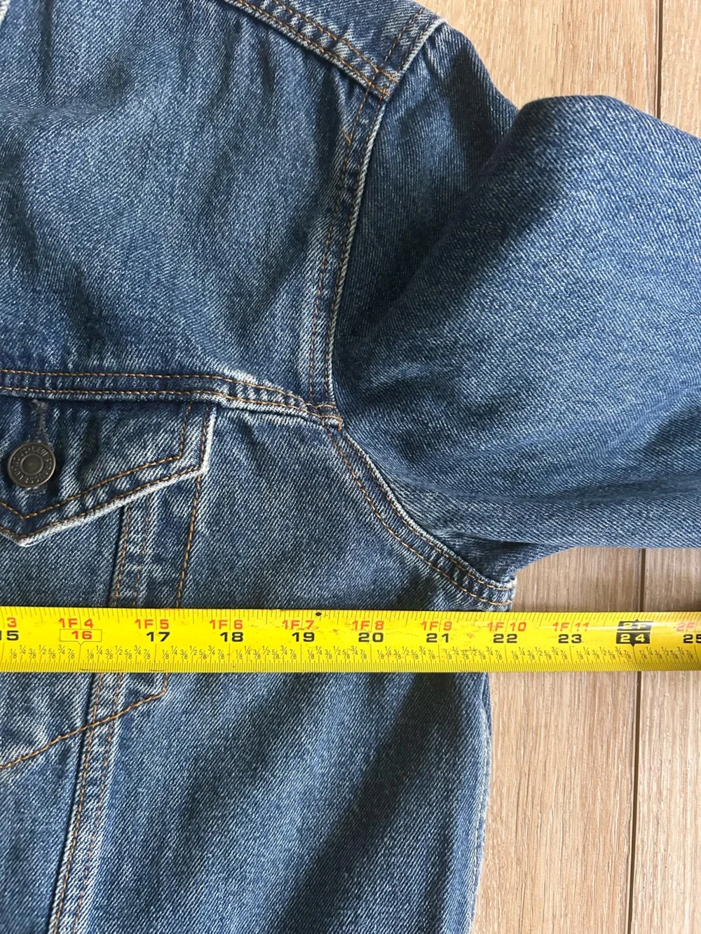 Levi’s Classic Original Trucker Jean Jacket